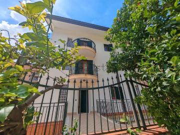 Villetta a schiera in vendita di 317 m² in Via Francesco Marchesiello, 137