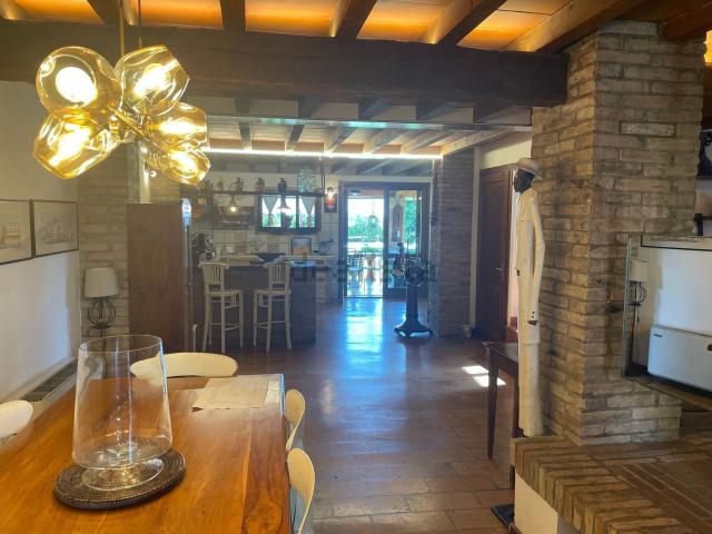 Villetta a schiera in vendita di 320 m²