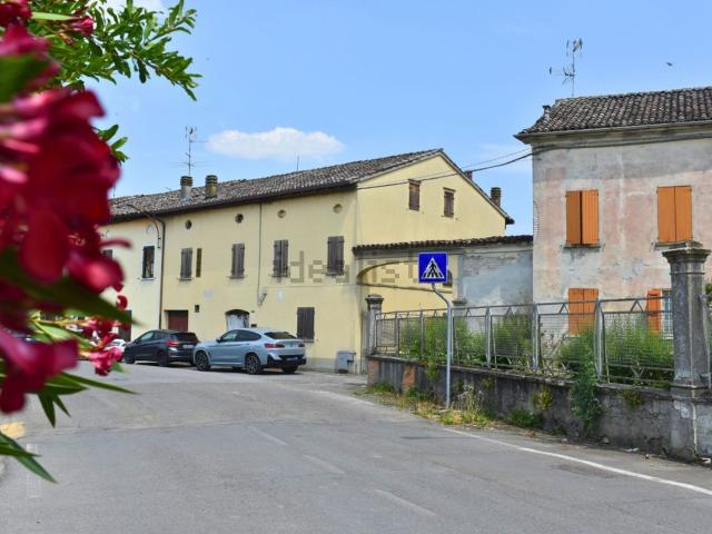 Villetta a schiera in vendita di 330 m² in Via della Chiesa