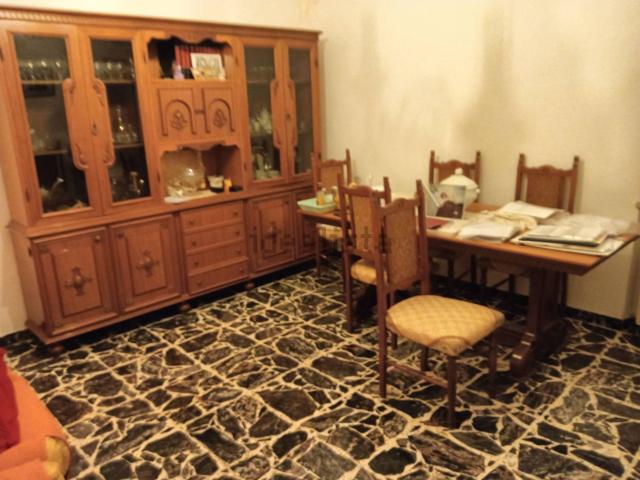 Villetta a schiera in vendita di 330 m² in Via Mandorli