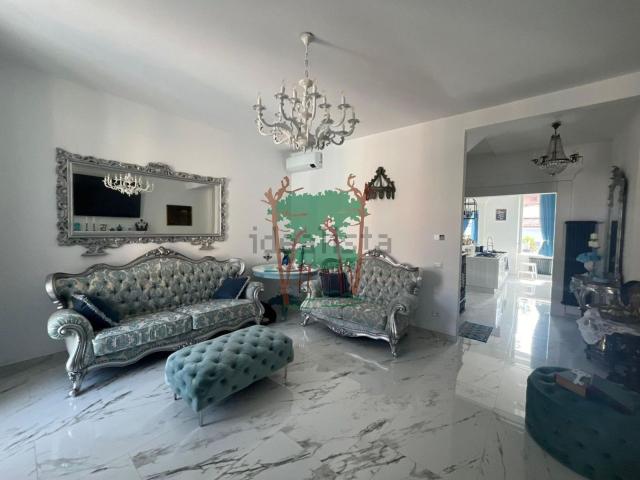 Villetta a schiera in vendita di 330 m² in Via Mentana, 19