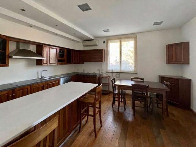 Villetta a schiera in vendita di 340 m²