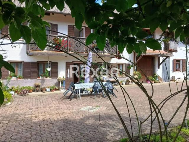 Villetta a schiera in vendita di 340 m² in Via Muiere