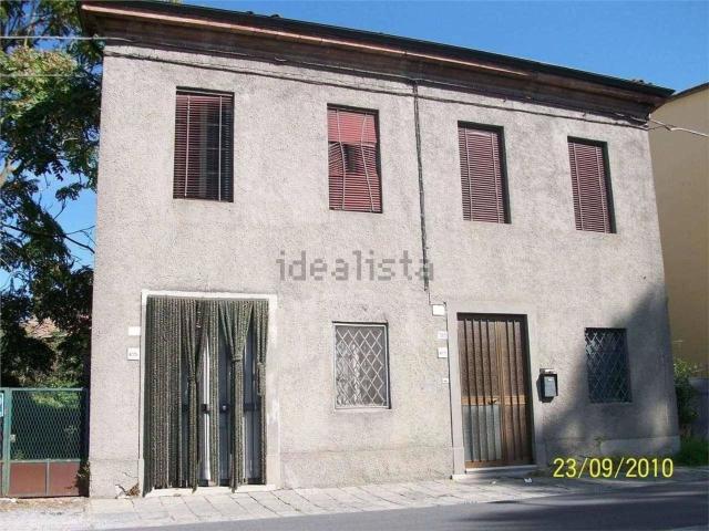 Villetta a schiera in vendita di 340 m² in Via Pesciatina