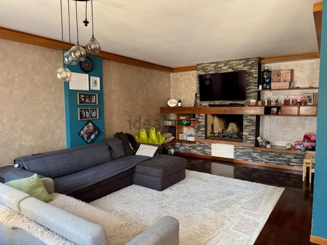 Villetta a schiera in vendita di 347 m² in Via Roma, 55
