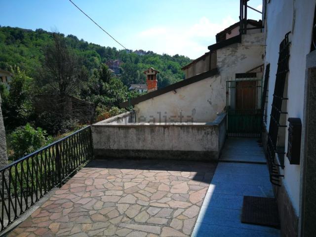Villetta a schiera in vendita di 350 m² in Via chiarli