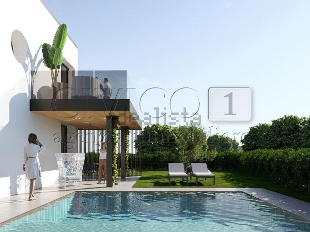 Villetta a schiera in vendita di 350 m² in Via Grazia Deledda