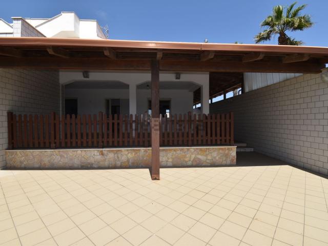 Villetta a schiera in vendita di 194 m² in Via Levanzo, 19