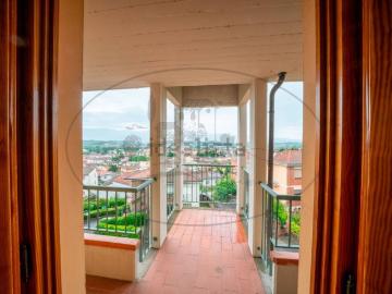 Villetta a schiera in vendita di 360 m² in Via del Puglia