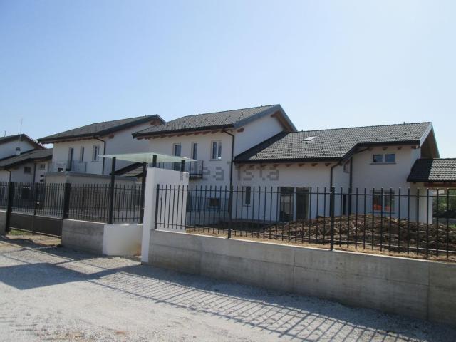 Villetta a schiera in vendita di 360 m² in Via Panin, 16