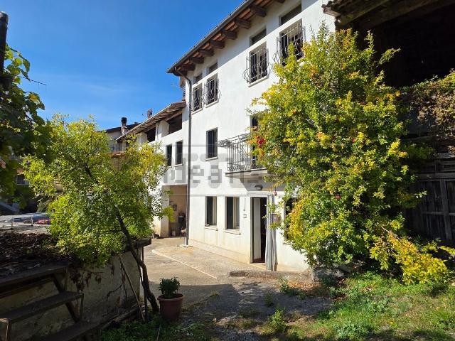 Villetta a schiera in vendita di 388 m² in Contrada Biceghi