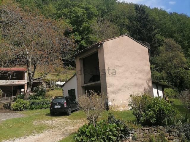 Villetta a schiera in vendita di 397 m² in Via Cisamoli, 2