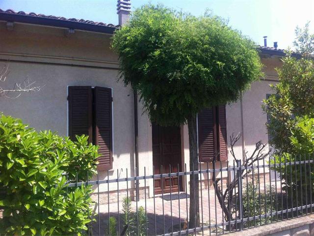 VILLETTA A SCHIERA ZONA SAN LEONARDO