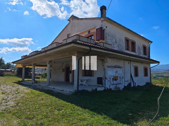 Villetta bifamiliare in vendita a Bellante