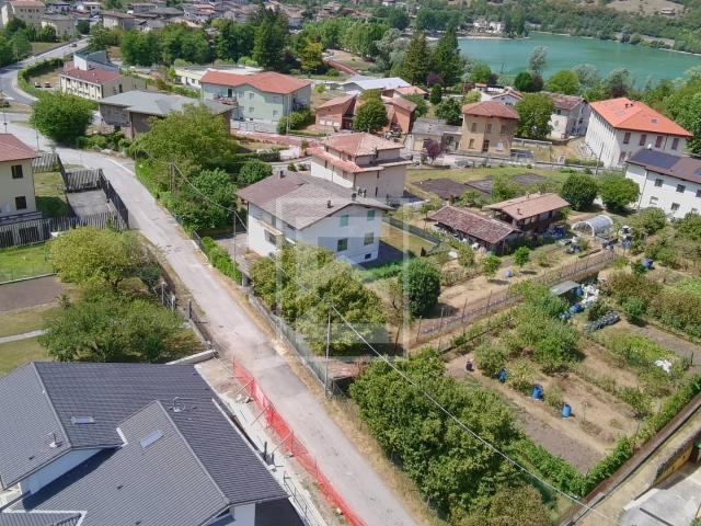 Villetta bifamiliare in vendita a Idro