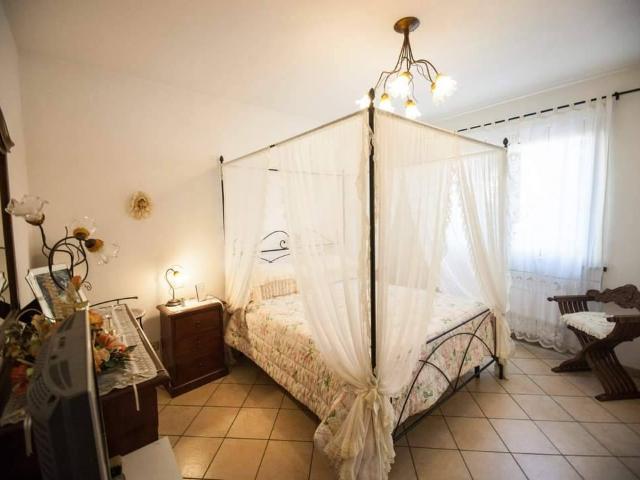 Villetta bifamiliare in vendita a Massarosa, Quiesa