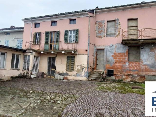 villetta bifamiliare in vendita a San Salvatore Monferrato
