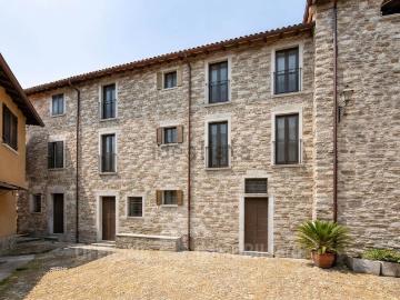 Villetta bifamiliare in vendita di 143 m² in Via al Prestino