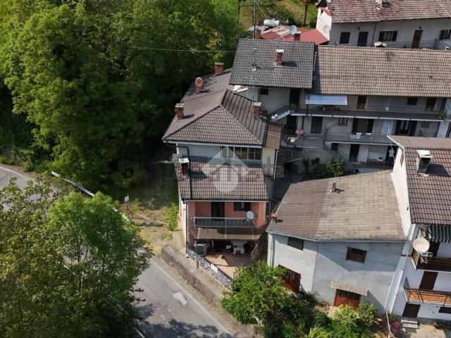 Villetta bifamiliare in vendita di 143 m² in Via Giordani, 1