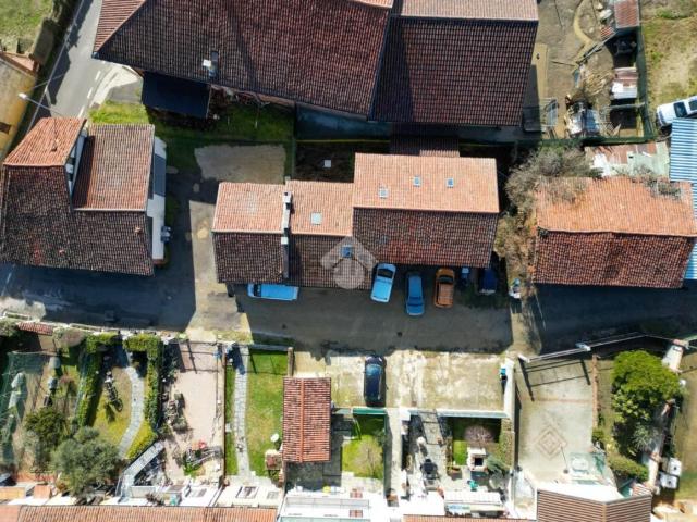 Villetta bifamiliare in vendita di 147 m² in Via Riva, 24