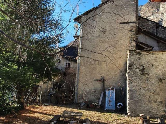 Villetta bifamiliare in vendita di 140 m² in Via al Lago, 35