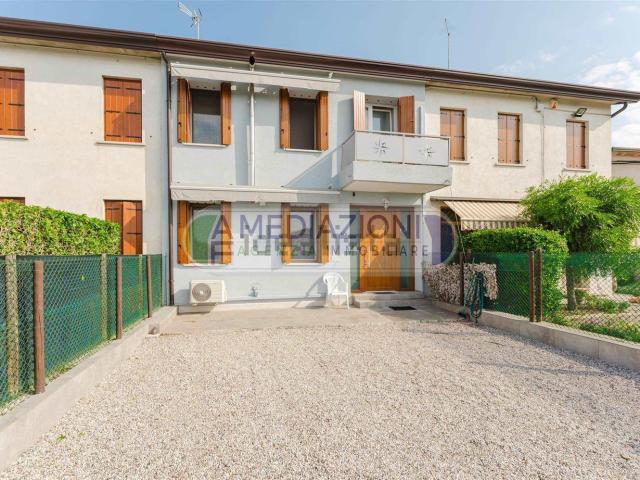 Villetta bifamiliare in vendita di 140 m² in Via Bollati, 60