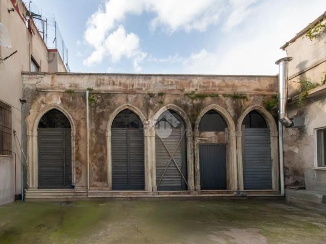 Villetta bifamiliare in vendita di 140 m² in Via Cirene, 3