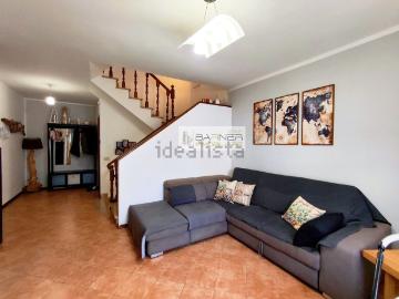 Villetta bifamiliare in vendita di 140 m² in Via di Mezzo, 480