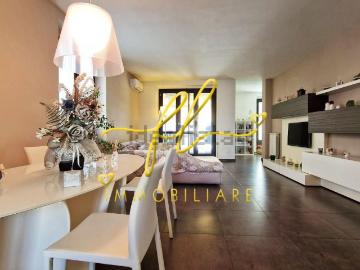 Villetta bifamiliare in vendita di 140 m² in Via di Salviano