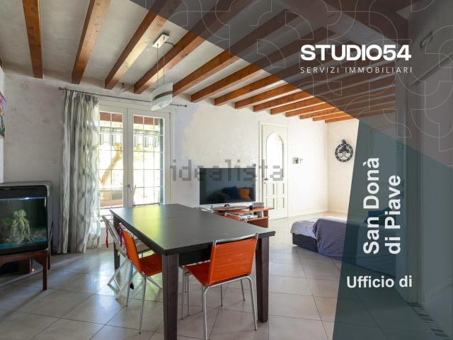 Villetta bifamiliare in vendita di 140 m² in Via GIUSEPPE GARIBALDI, 126