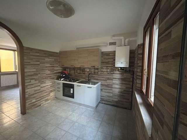 Villetta bifamiliare in vendita di 140 m² in Via Giuseppe Notari