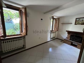 Villetta bifamiliare in vendita di 140 m² in Via Mura Est