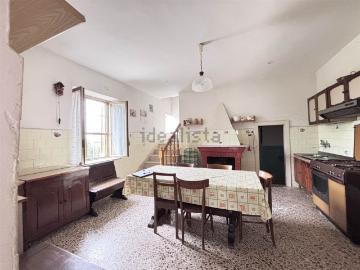 Villetta bifamiliare in vendita di 140 m² in Via San MIELE, 10