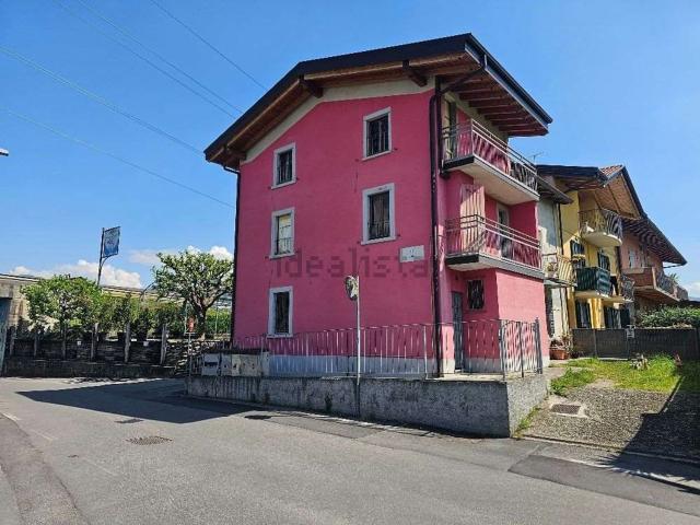 Villetta bifamiliare in vendita di 140 m²