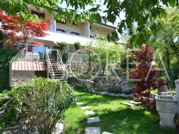 Villetta bifamiliare in vendita di 140 m²