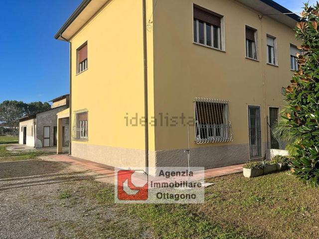 Villetta bifamiliare in vendita di 140 m²