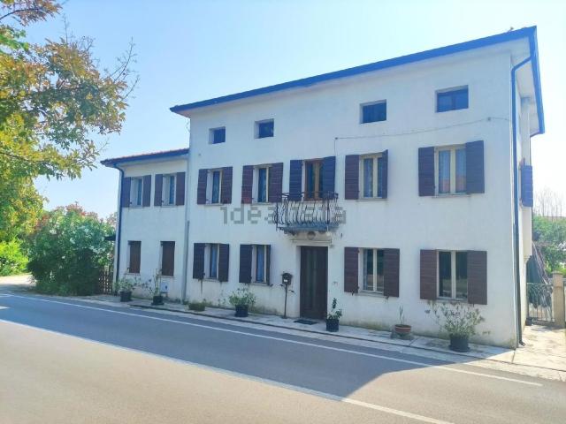 Villetta bifamiliare in vendita di 140 m²