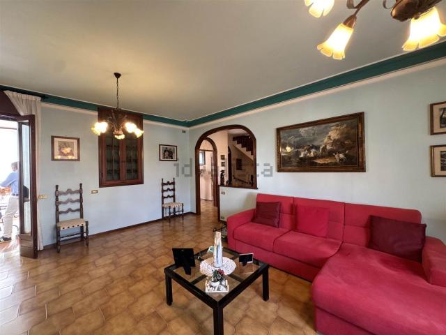 Villetta bifamiliare in vendita di 140 m²