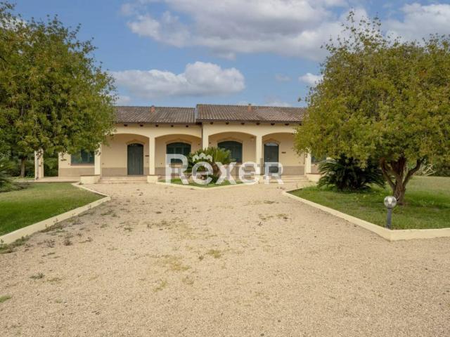 Villetta bifamiliare in vendita di 141 m² in Via Veneto