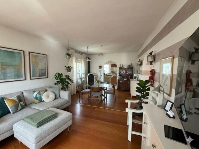 Villetta bifamiliare in vendita di 142 m² in Via stella, 131