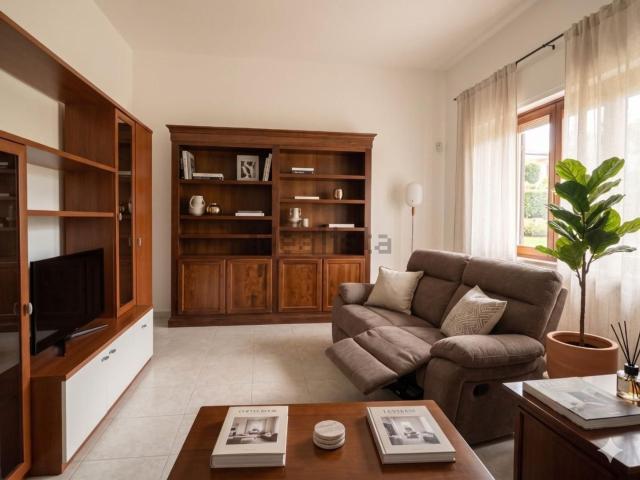 Villetta bifamiliare in vendita di 147 m² in Via della Botte, 24