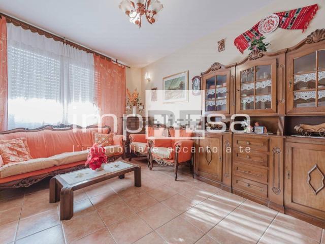 Villetta bifamiliare in vendita di 147 m² in Via Piave