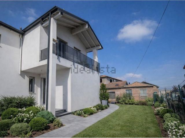 Villetta bifamiliare in vendita di 147 m²