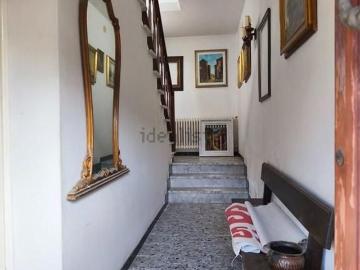 Villetta bifamiliare in vendita di 145 m² in Via Bonascola