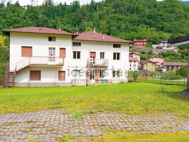 Villetta bifamiliare in vendita di 145 m²