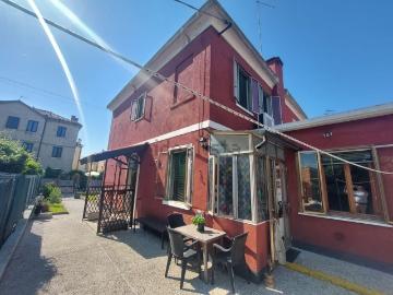Villetta bifamiliare in vendita di 146 m² in Calle Bartolomeo Vivarini, 4