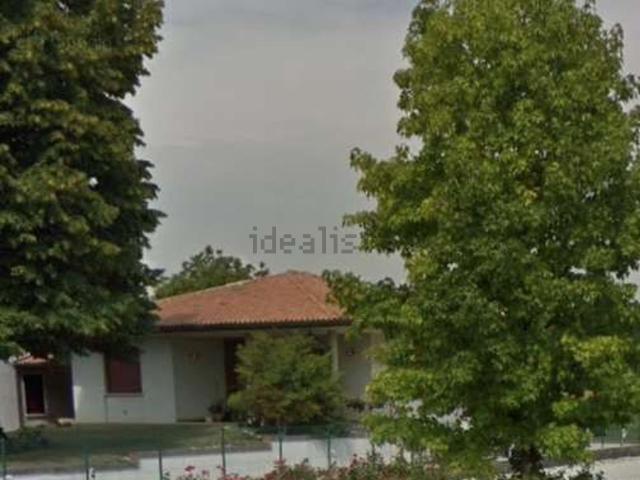 Villetta bifamiliare in vendita di 146 m² in Via Antonio Fogazzaro, 13