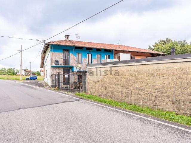 Villetta bifamiliare in vendita di 148 m² in Strada Villapet, 11