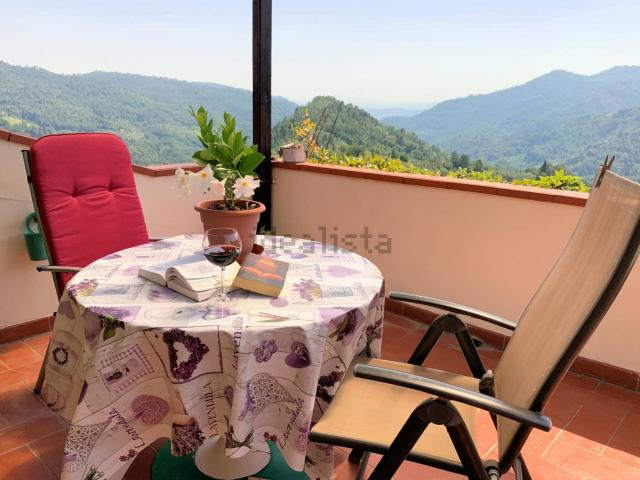 Villetta bifamiliare in vendita di 148 m² in Via Carlo Goldoni