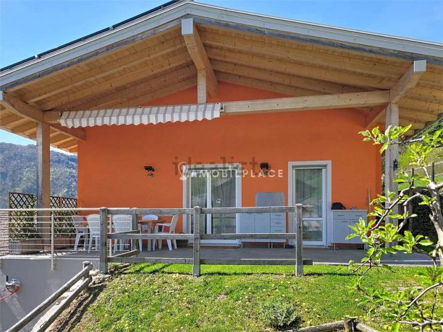 Villetta bifamiliare in vendita di 148 m²
